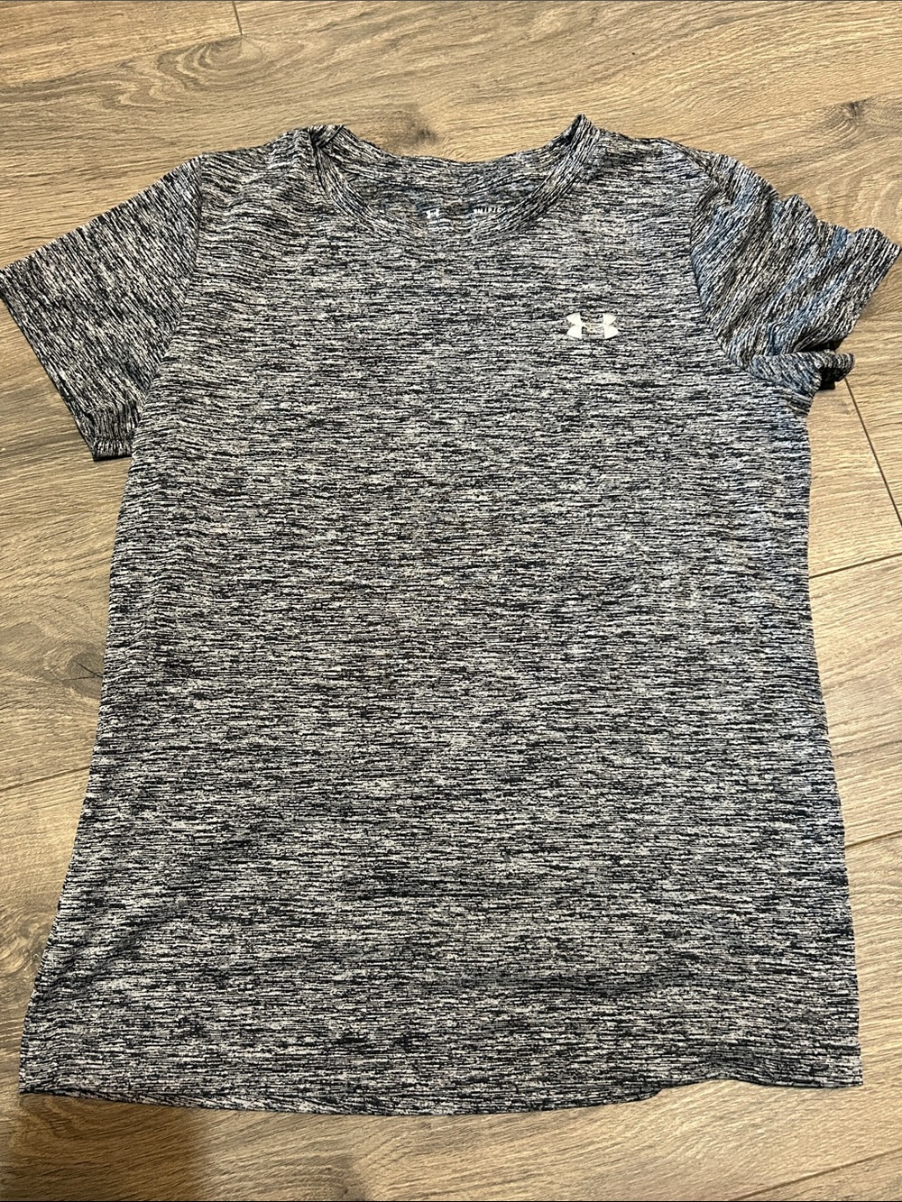 Under Armour Women's Heathered Black/Gray Short Sleeve Performance Tee